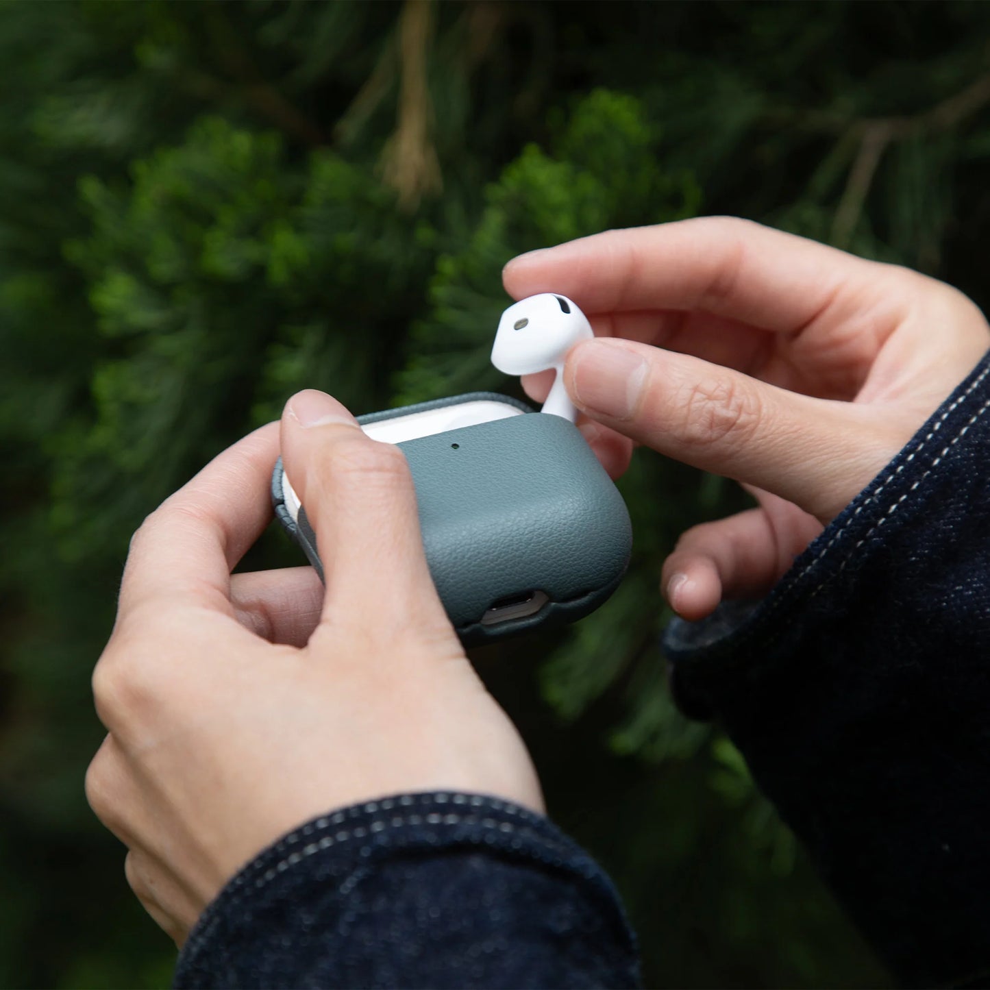 (Re)Classic Case for AirPods 4