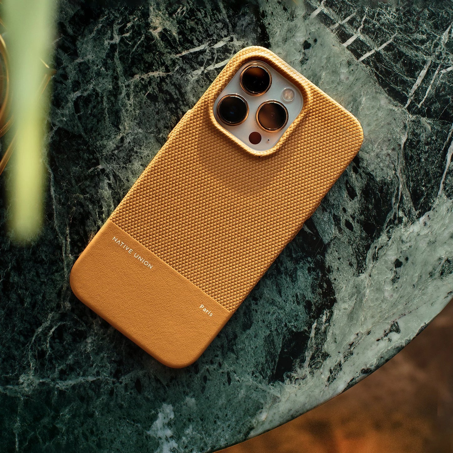 (Re)Classic Case for iPhone 14