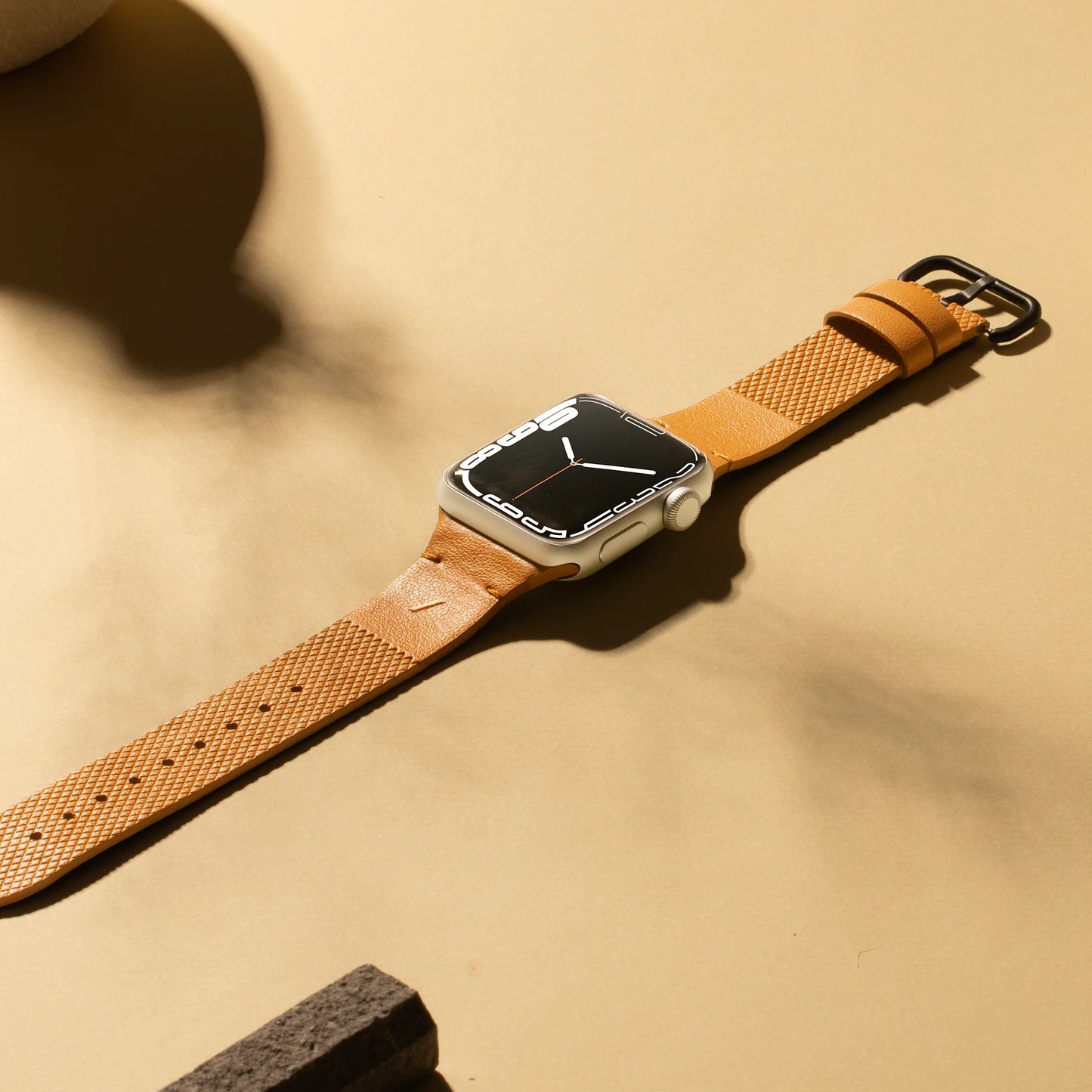 (Re)Classic Band for Apple Watch